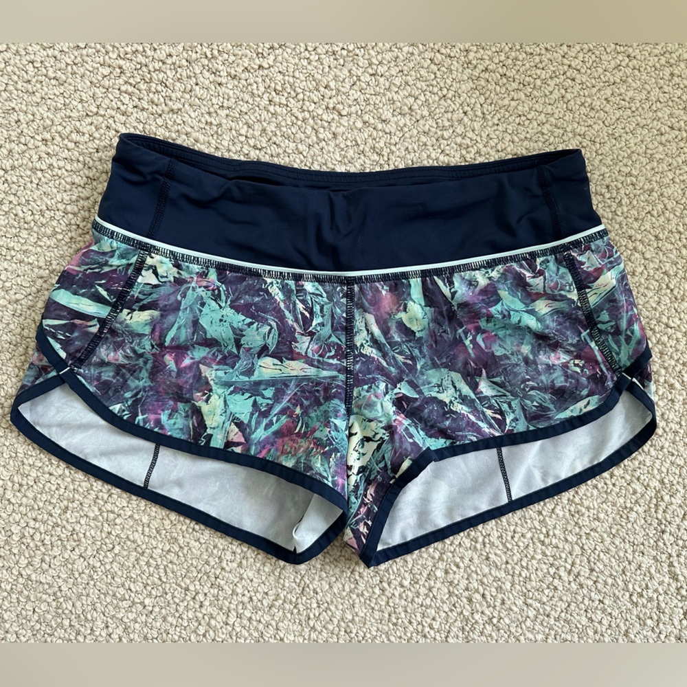 Lululemon Athletica Speed Shorts Iridescent Multi Deep Navy Size 4